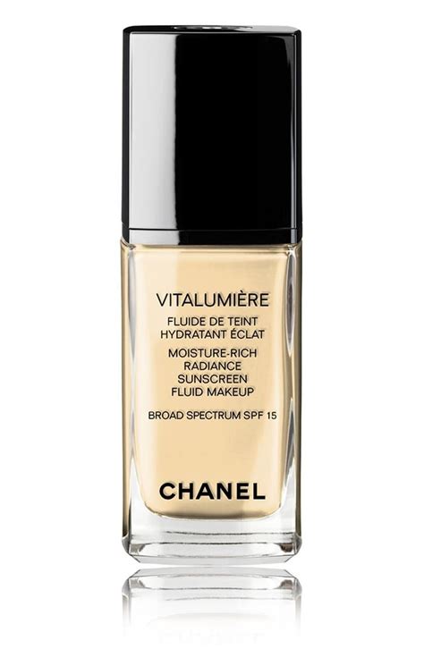 chanel vitalumière sunscreen.